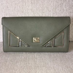 EVENING BAG / CLUTCH - soft sage green